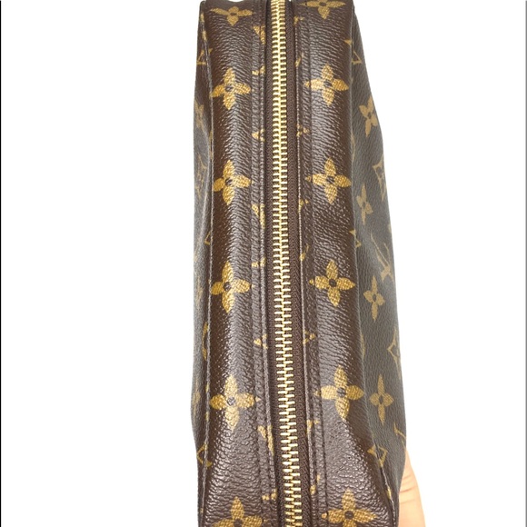 Authentic Louis Vuitton monogram crossbody bag - Picture 11 of 16